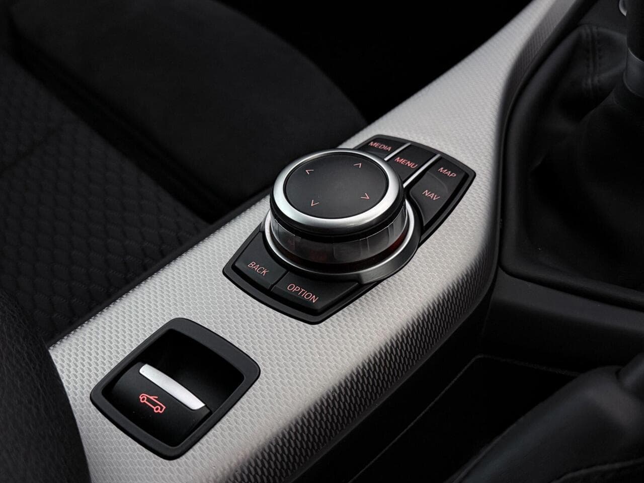 BMW 2 Series thumbnail Misc Controls