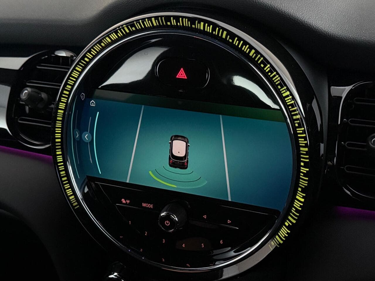 MINI Hatch thumbnail Inconclusive