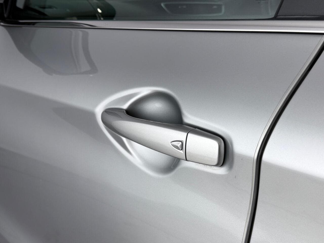Nissan Qashqai thumbnail Door Handle Exterior