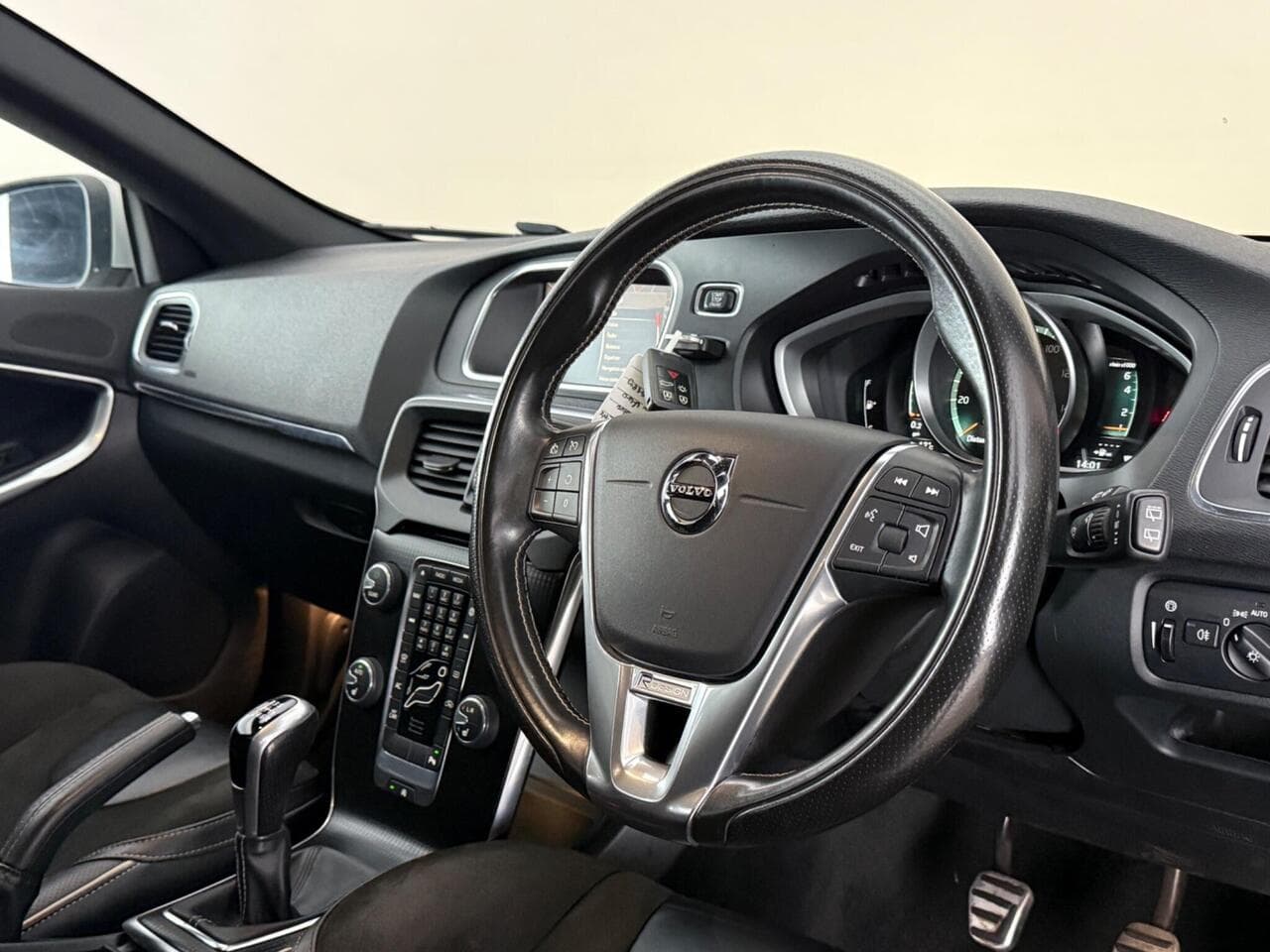 Volvo V40 thumbnail Interior Front