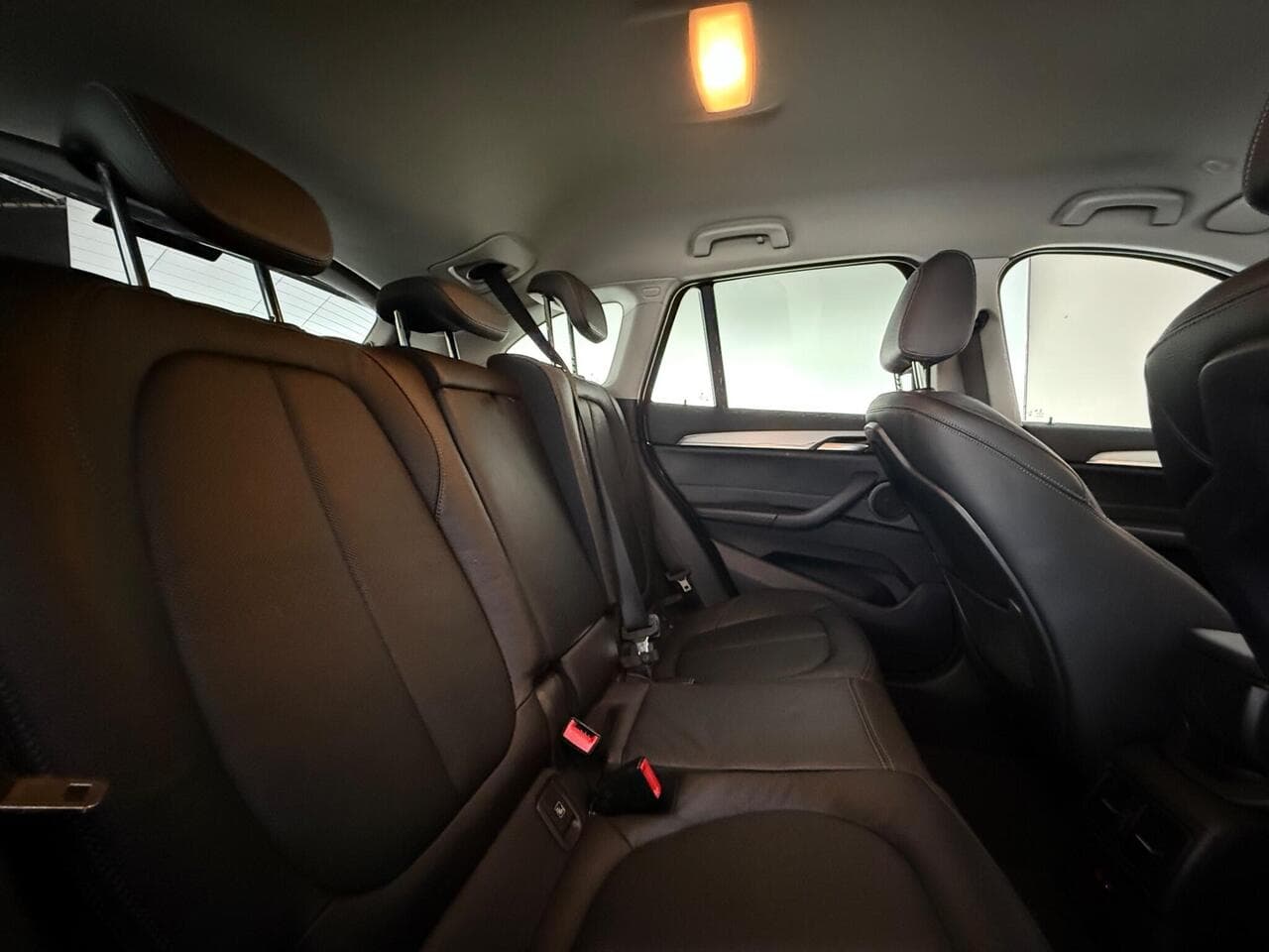 BMW X1 thumbnail Seats Rear