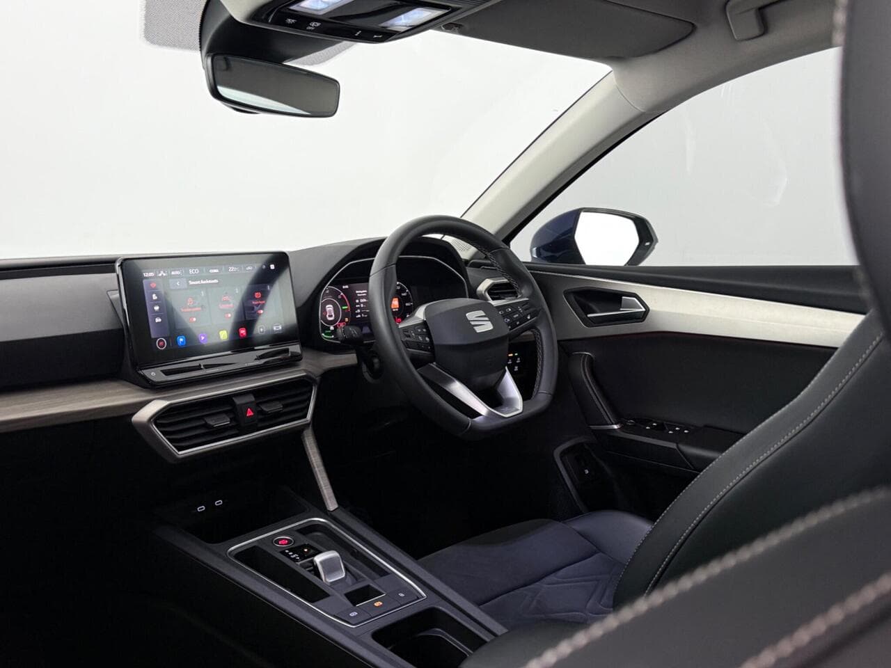 SEAT Leon thumbnail Interior Front