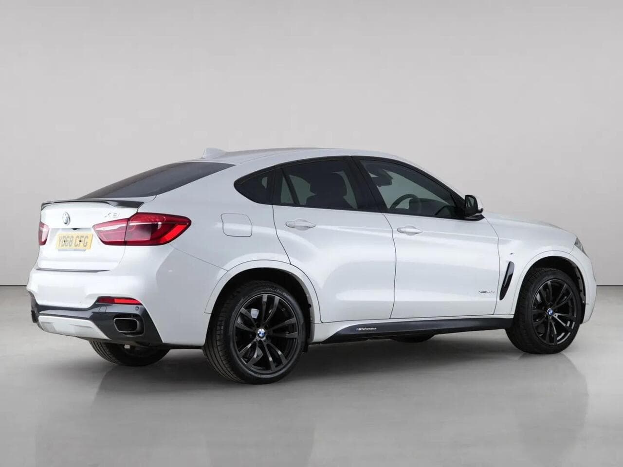 BMW X6 thumbnail Rear Right