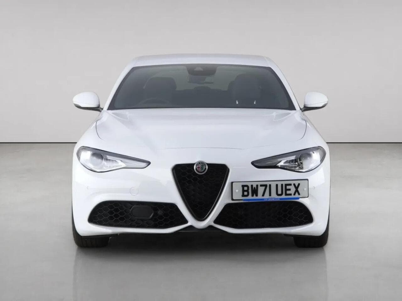 Alfa Romeo Giulia thumbnail Front
