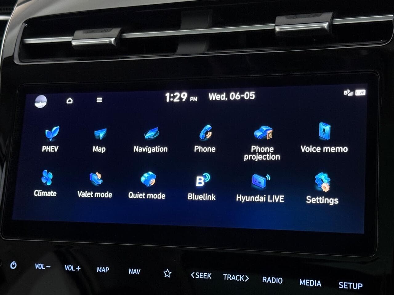 Hyundai TUCSON thumbnail Infotainment System
