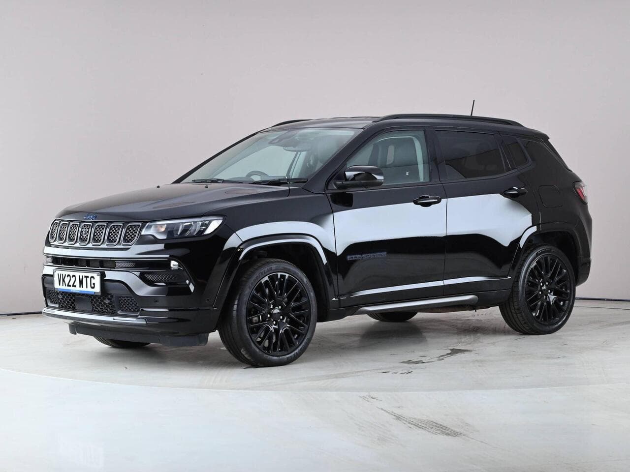 Jeep Compass thumbnail Front Left