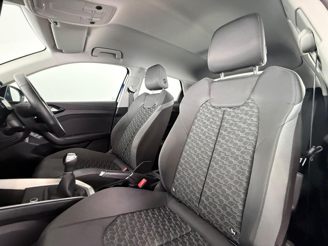 Audi A1 thumbnail Seat Front Passenger