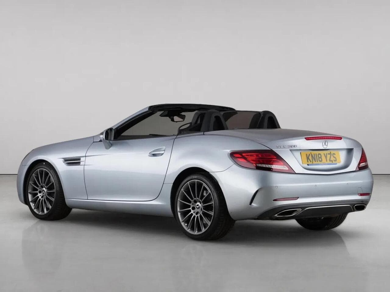 Mercedes-Benz SLC thumbnail Rear Left