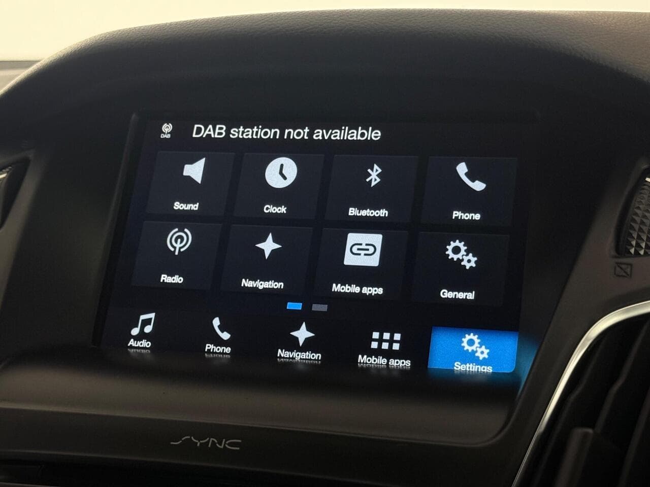 Ford Focus thumbnail Infotainment System