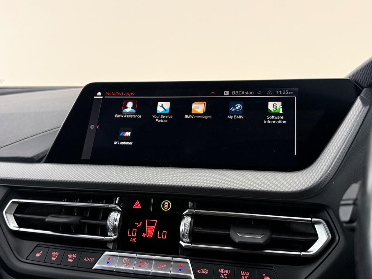 BMW 1 Series thumbnail Infotainment System