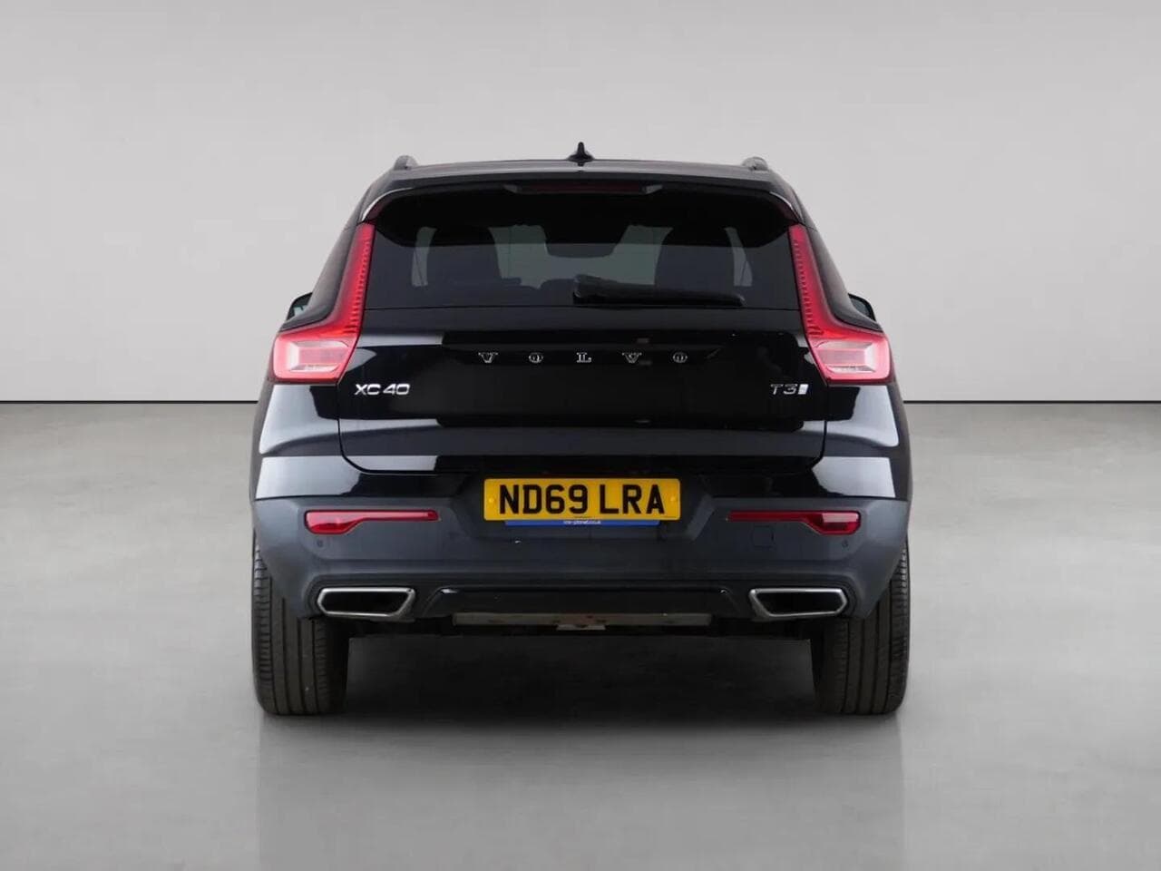 Volvo XC40 thumbnail Rear