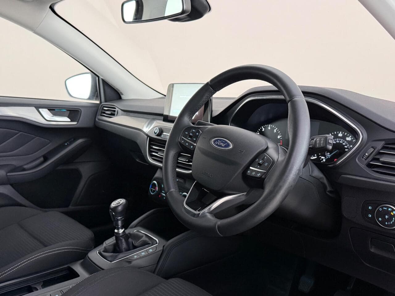 Ford Focus thumbnail Interior Front