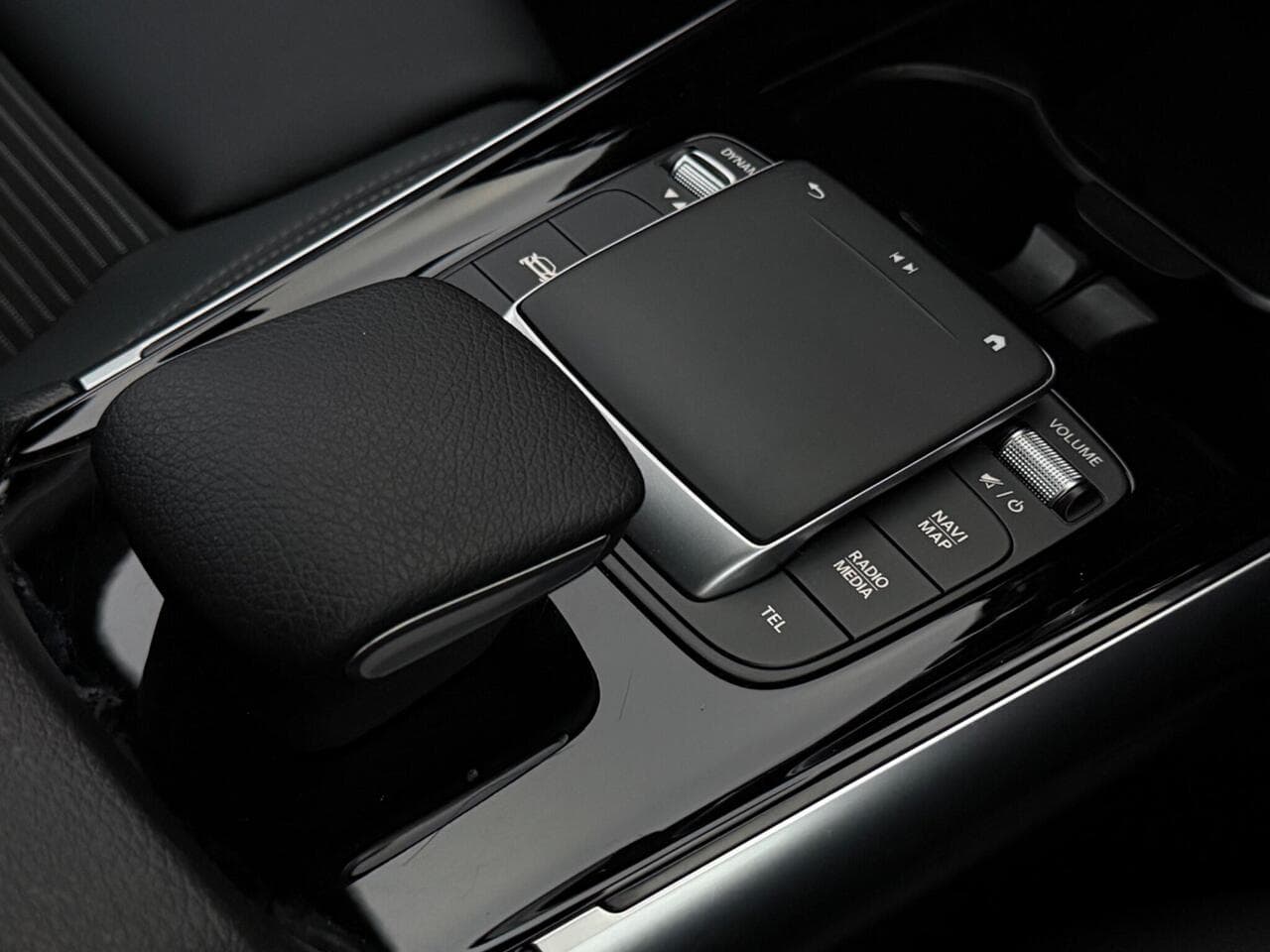 Mercedes-Benz GLA thumbnail Inconclusive