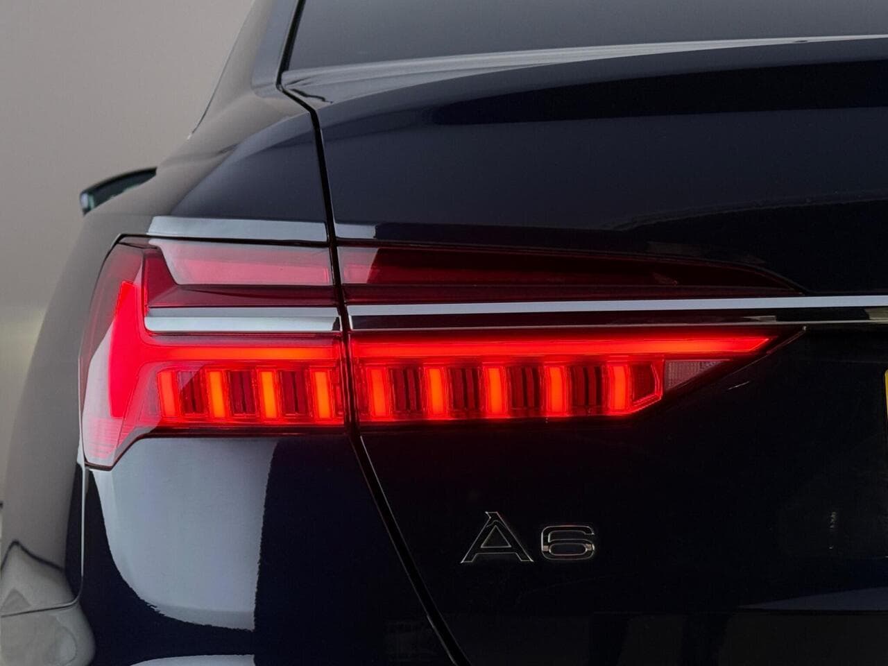 Audi A6 Saloon thumbnail Lights Rear