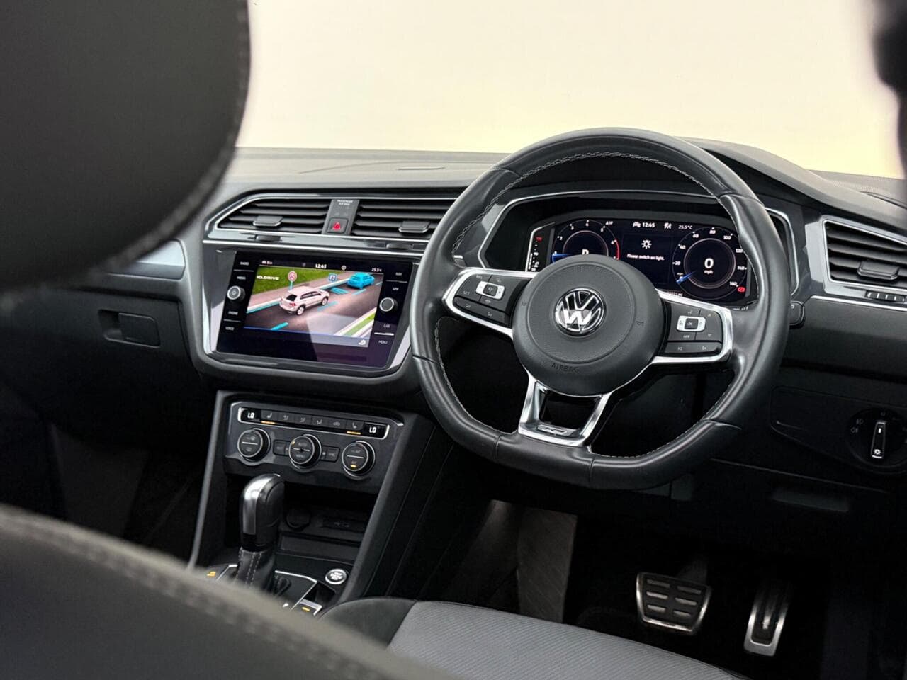 Volkswagen Tiguan Allspace thumbnail Inconclusive
