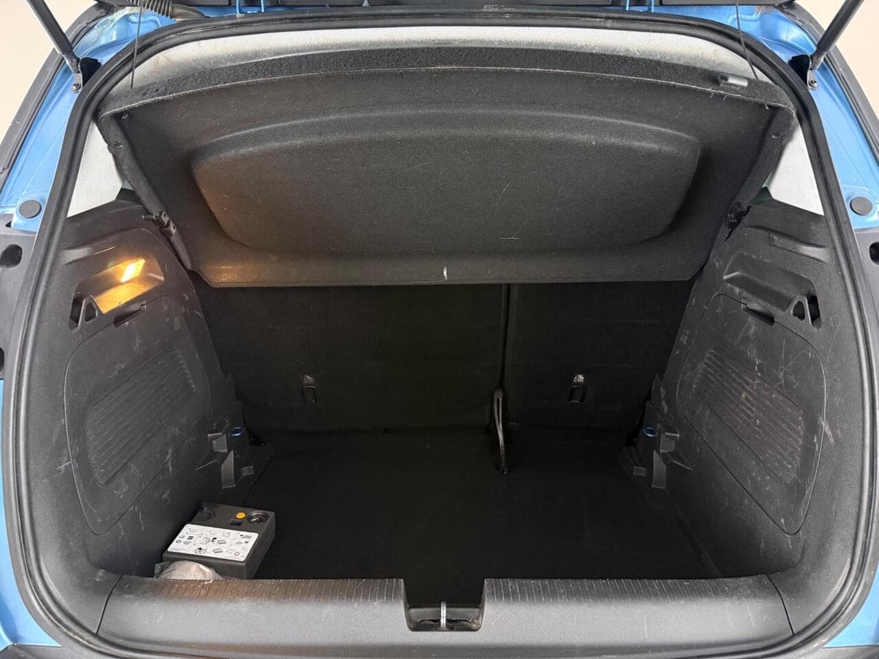 Vauxhall Crossland X thumbnail Boot