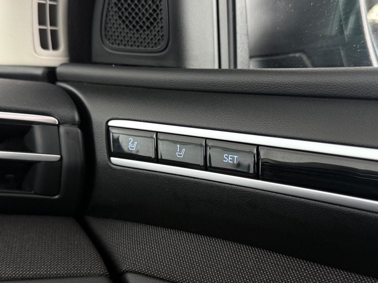 Hyundai TUCSON thumbnail Misc Controls