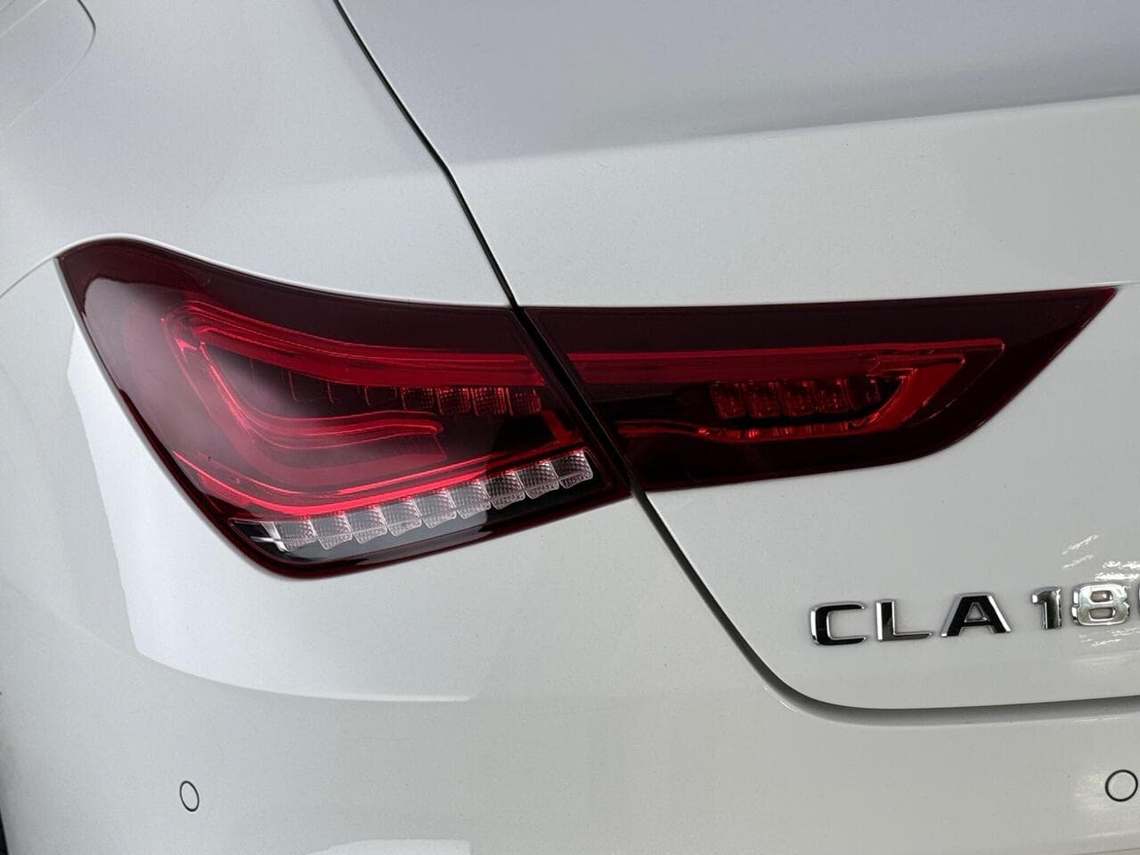 Mercedes-Benz CLA thumbnail Lights Rear