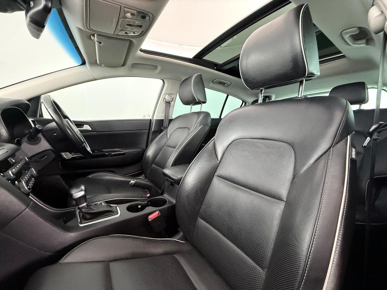 Kia Sportage thumbnail Seat Front Passenger