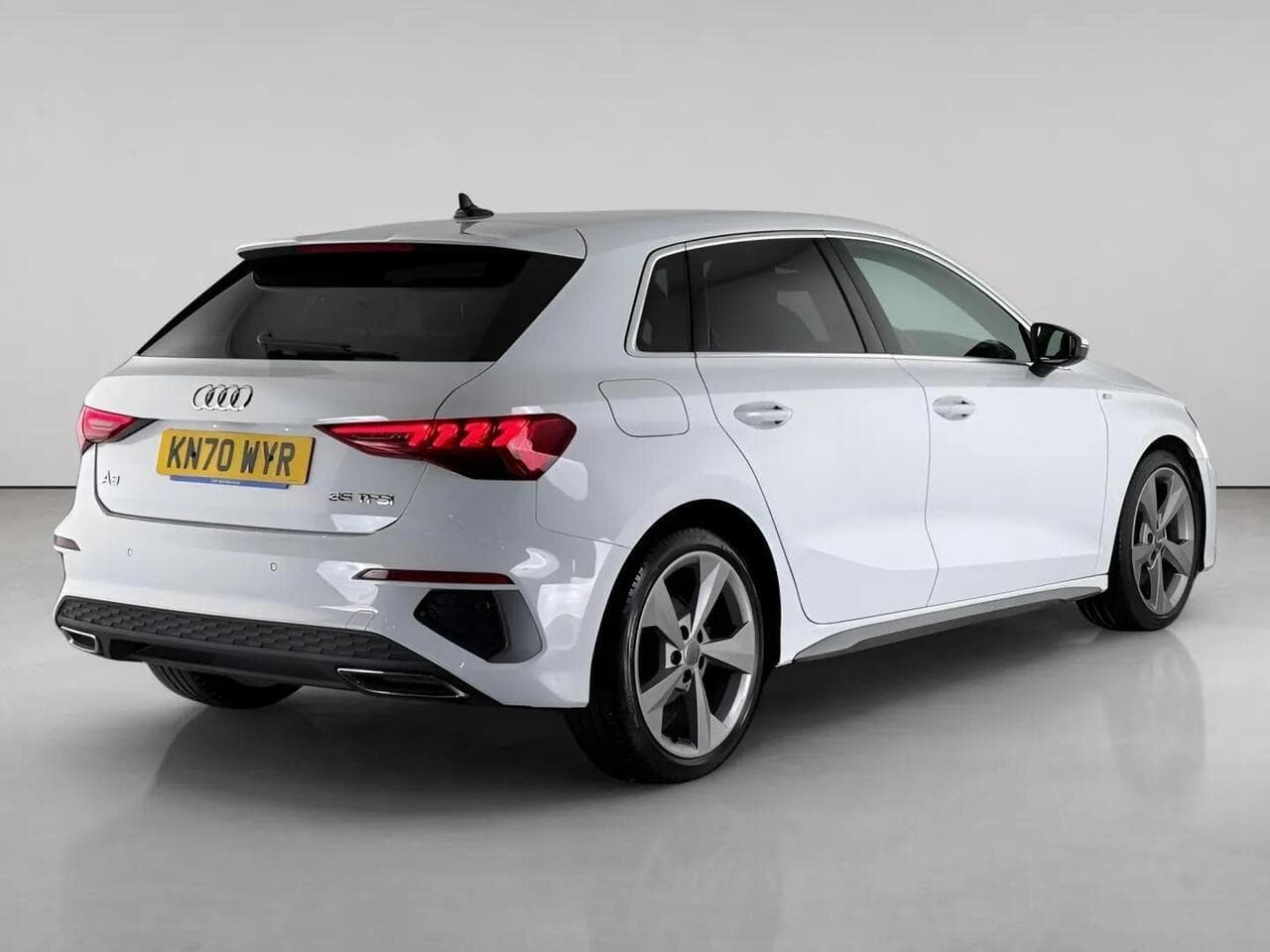 Audi A3 thumbnail Rear Right
