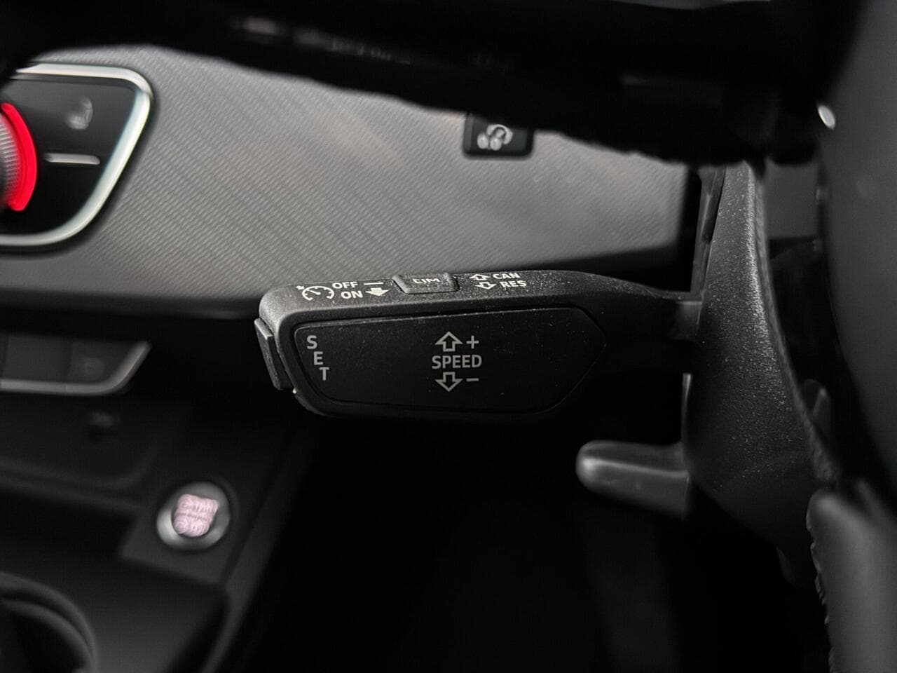 Audi A4 thumbnail Misc Controls