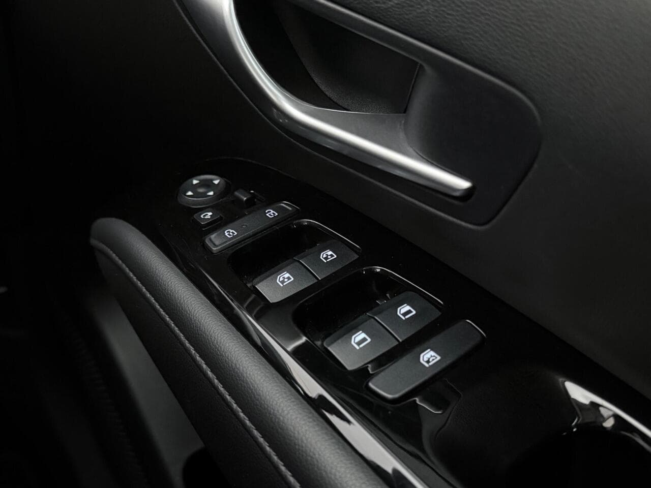 Hyundai TUCSON thumbnail Misc Controls