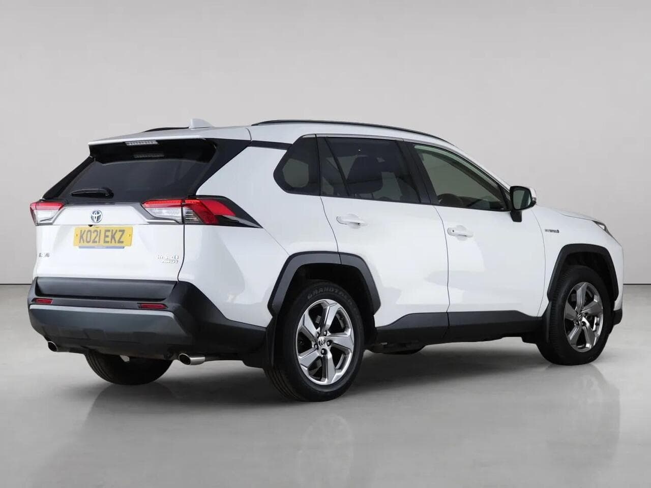 Toyota RAV4 thumbnail Rear Right