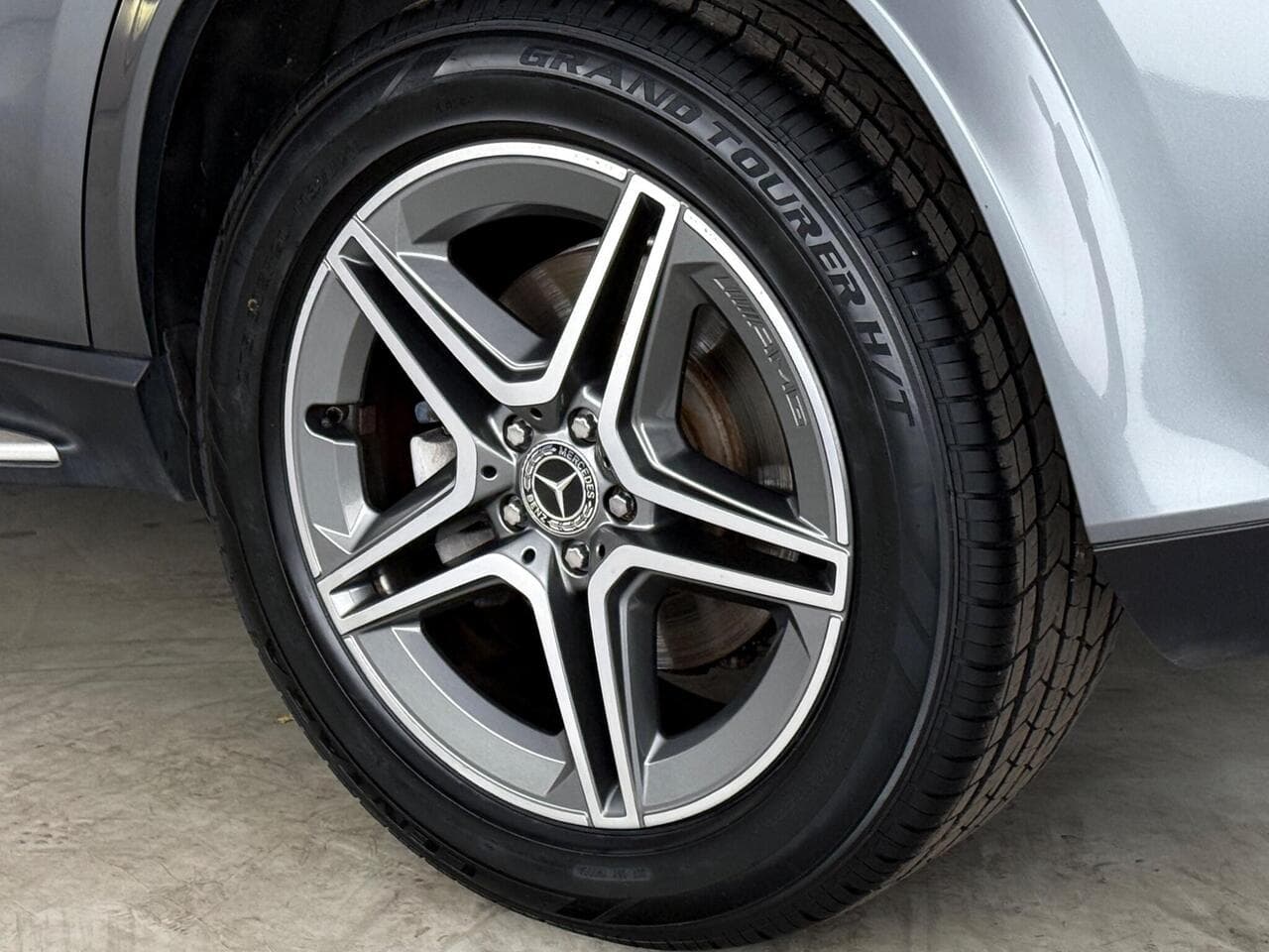 Mercedes-Benz GLE thumbnail Wheel
