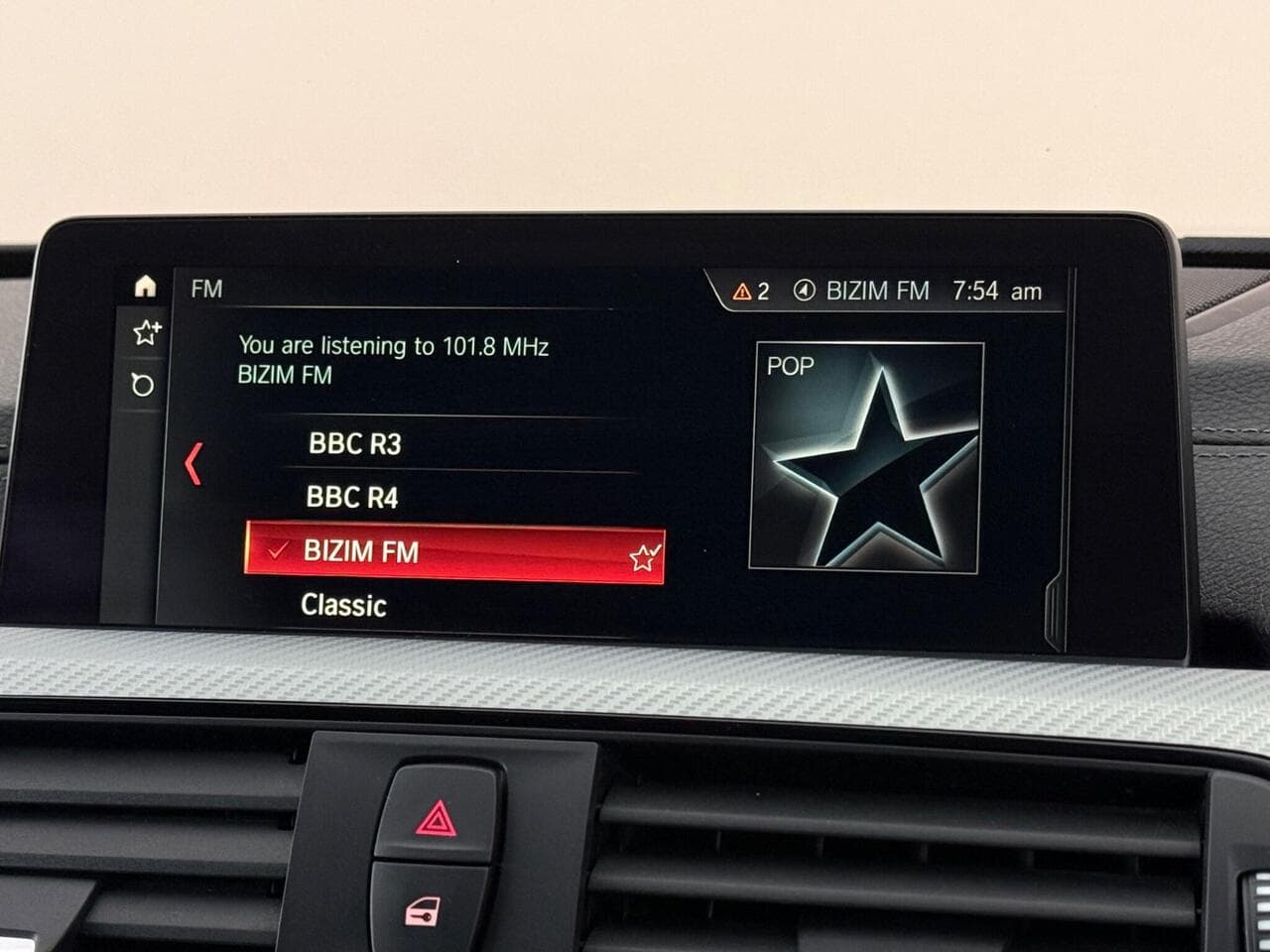 BMW 4 Series Gran Coupe thumbnail Infotainment System