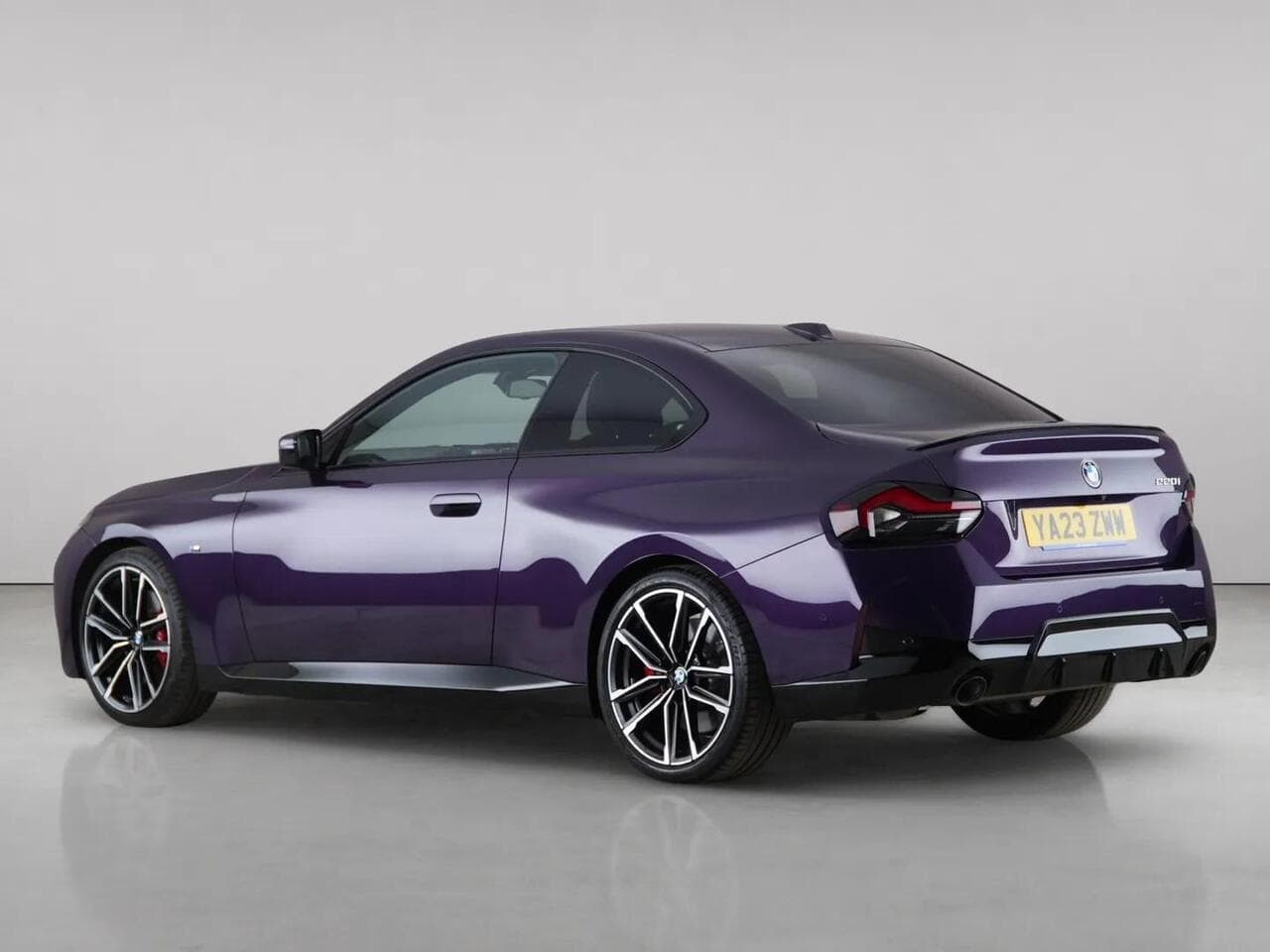BMW 2 Series thumbnail Rear Left