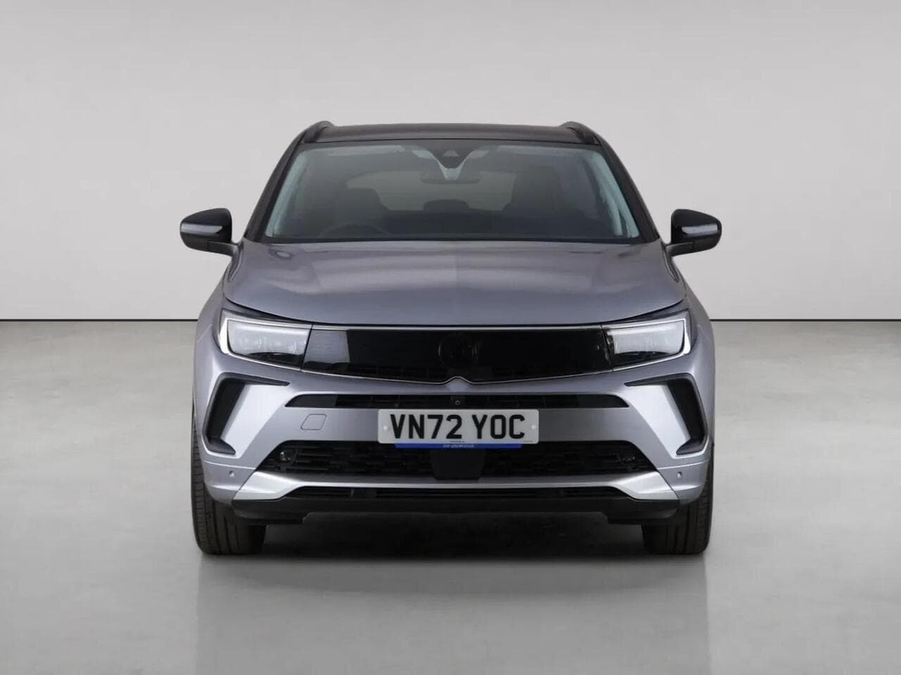 Vauxhall Grandland thumbnail Front