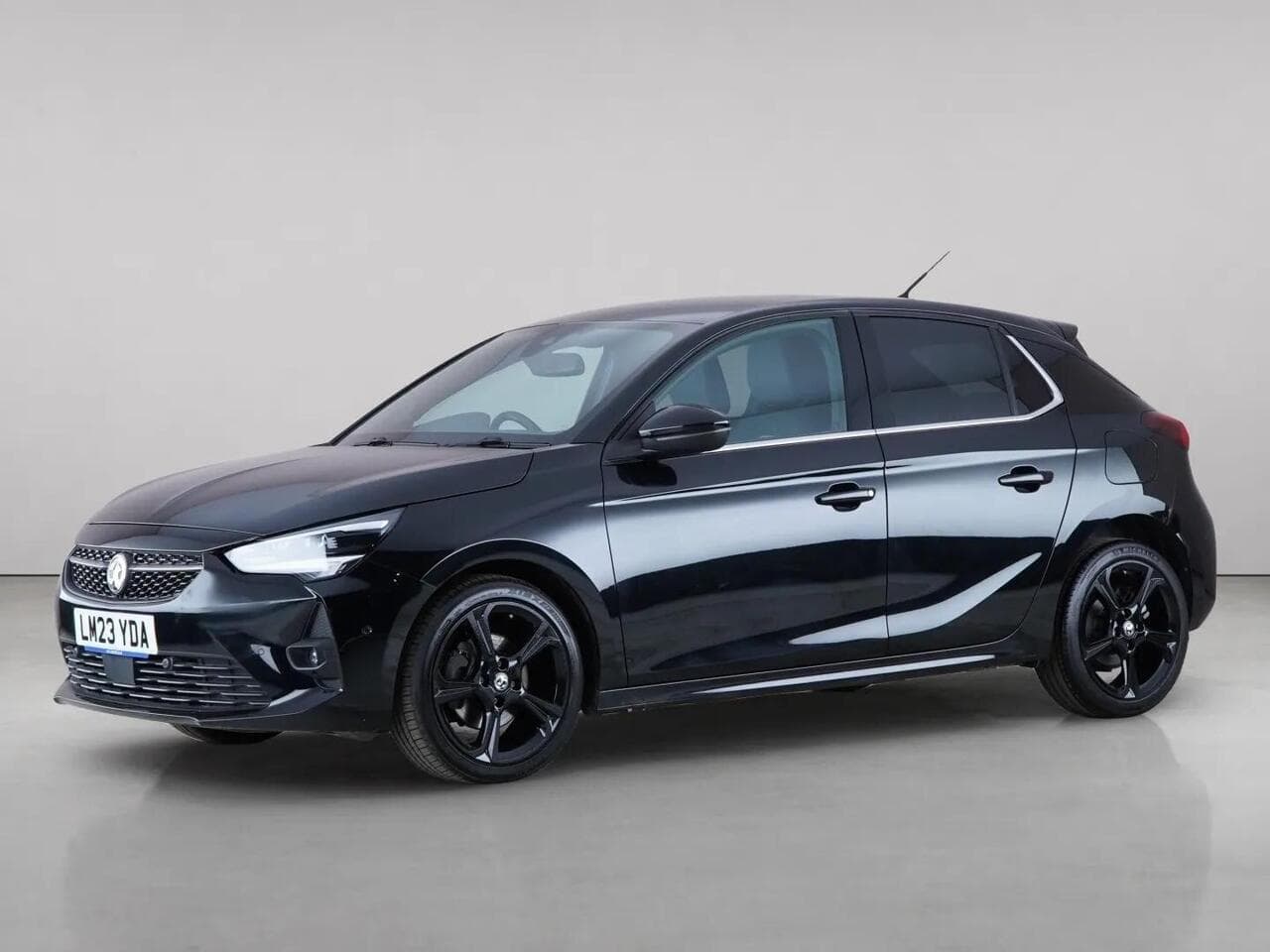 Vauxhall Corsa thumbnail Front Left