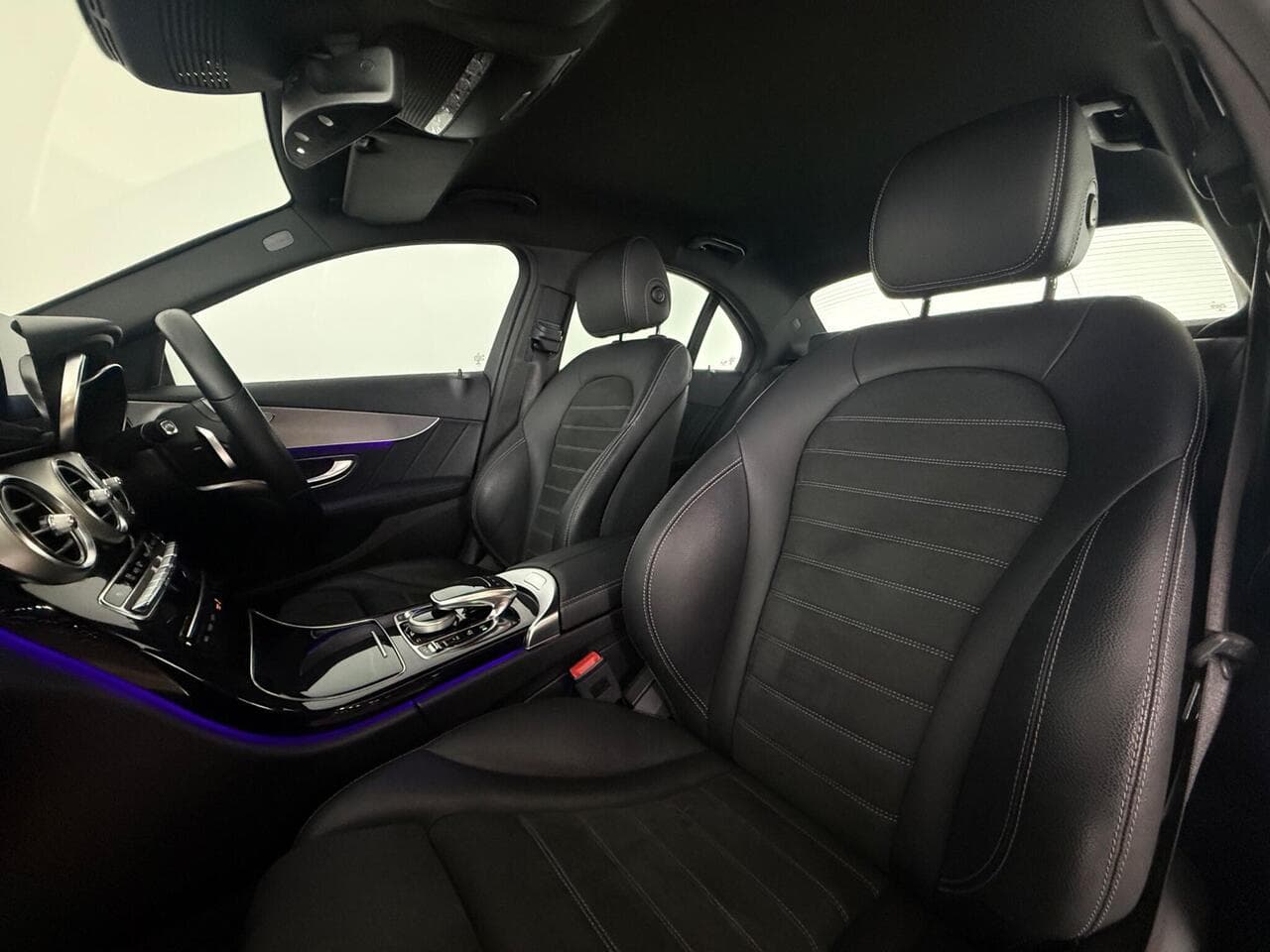 Mercedes-Benz C Class thumbnail Seat Front Passenger