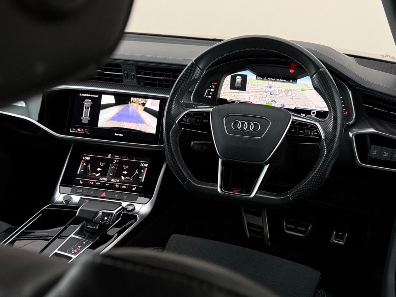 Audi A6 Avant thumbnail Interior Front