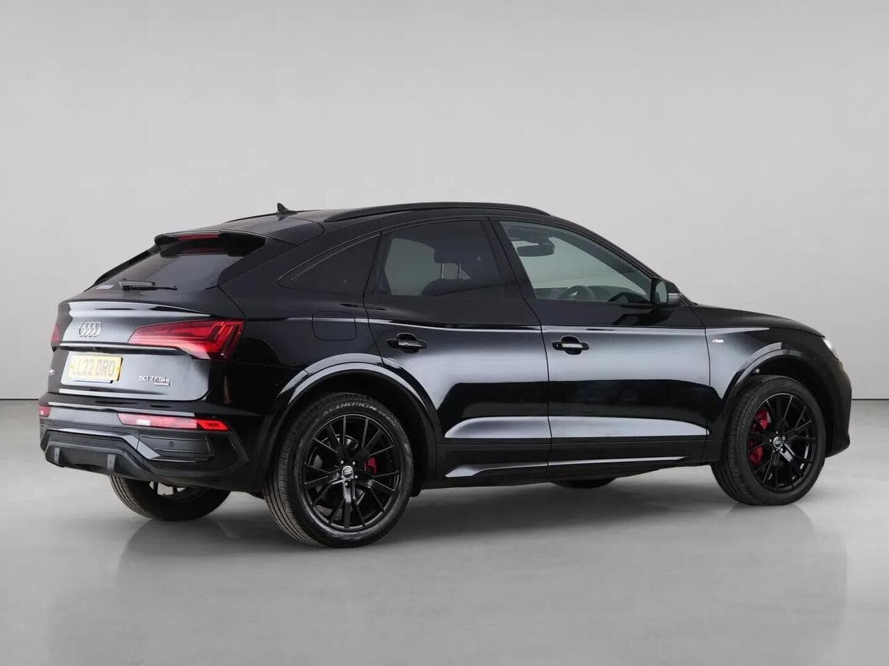 Audi Q5 thumbnail Side Right
