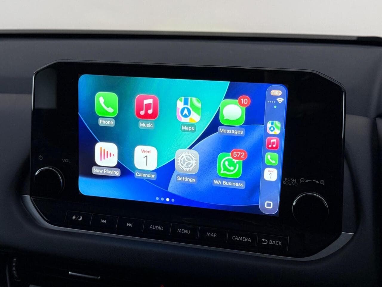 Nissan Qashqai thumbnail Infotainment System