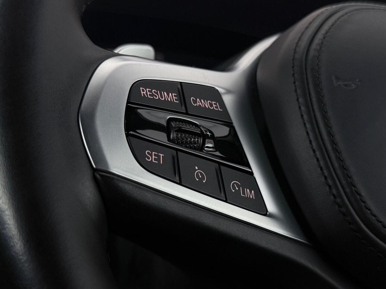 BMW 4 Series thumbnail Misc Controls