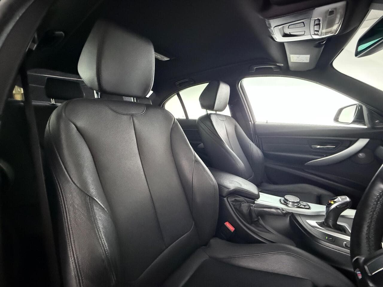 BMW 3 Series thumbnail Seat Driver