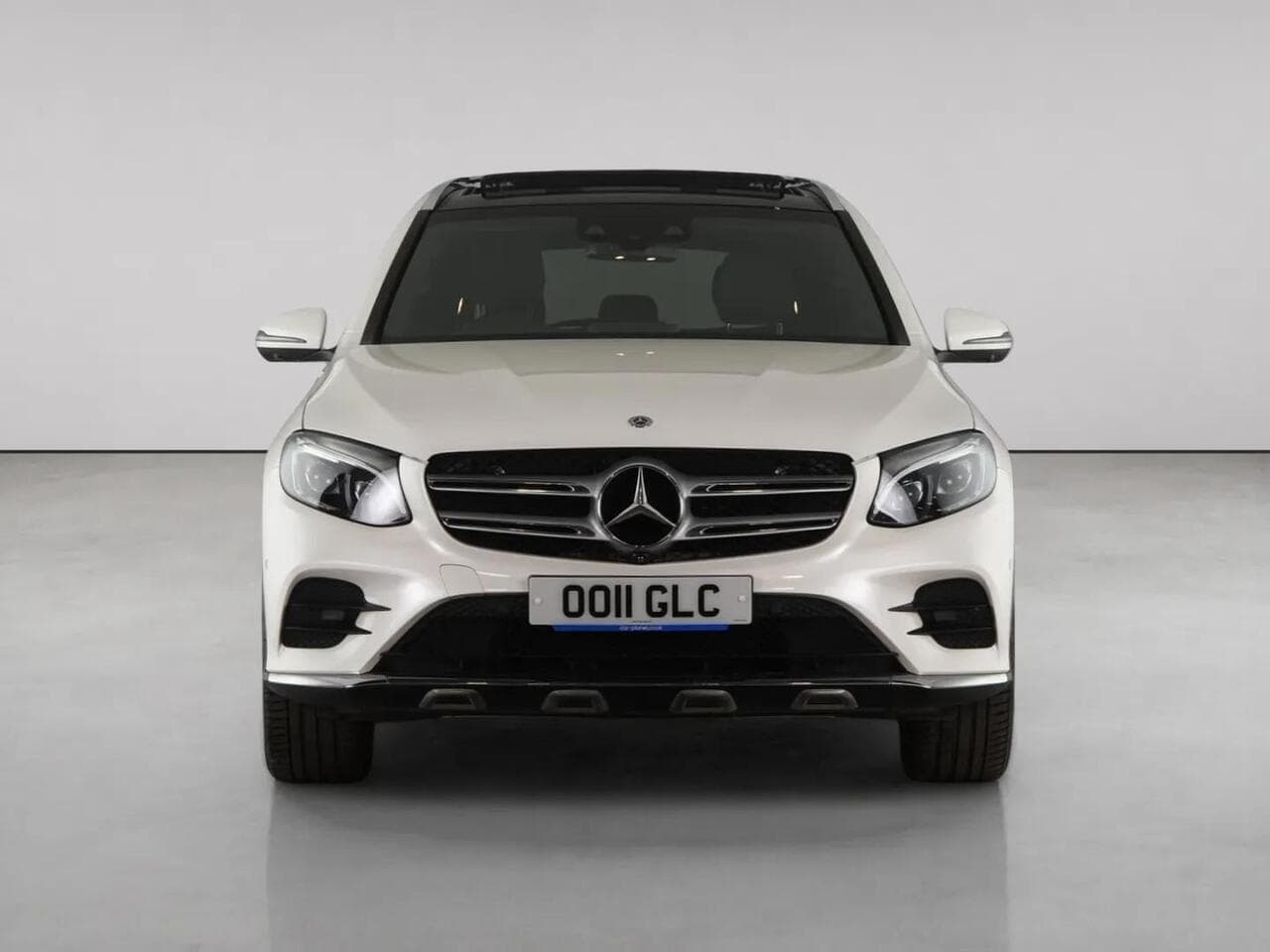 Mercedes-Benz GLC thumbnail Front