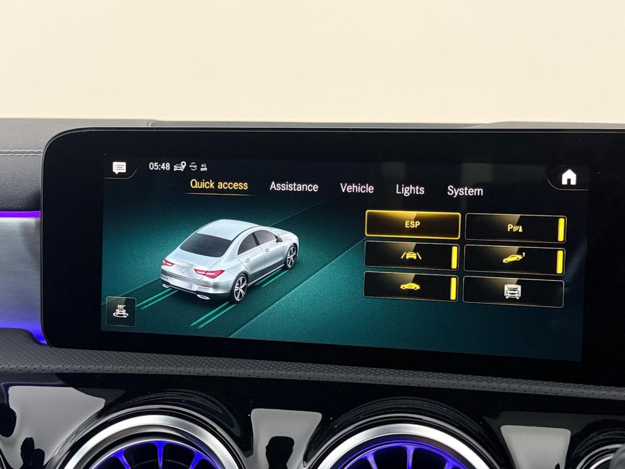 Mercedes-Benz CLA thumbnail Infotainment System