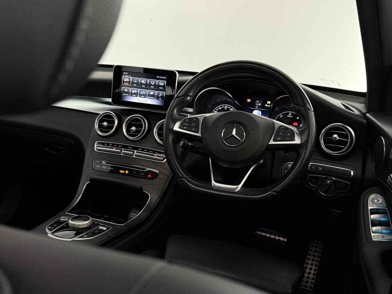 Mercedes-Benz GLC thumbnail Inconclusive