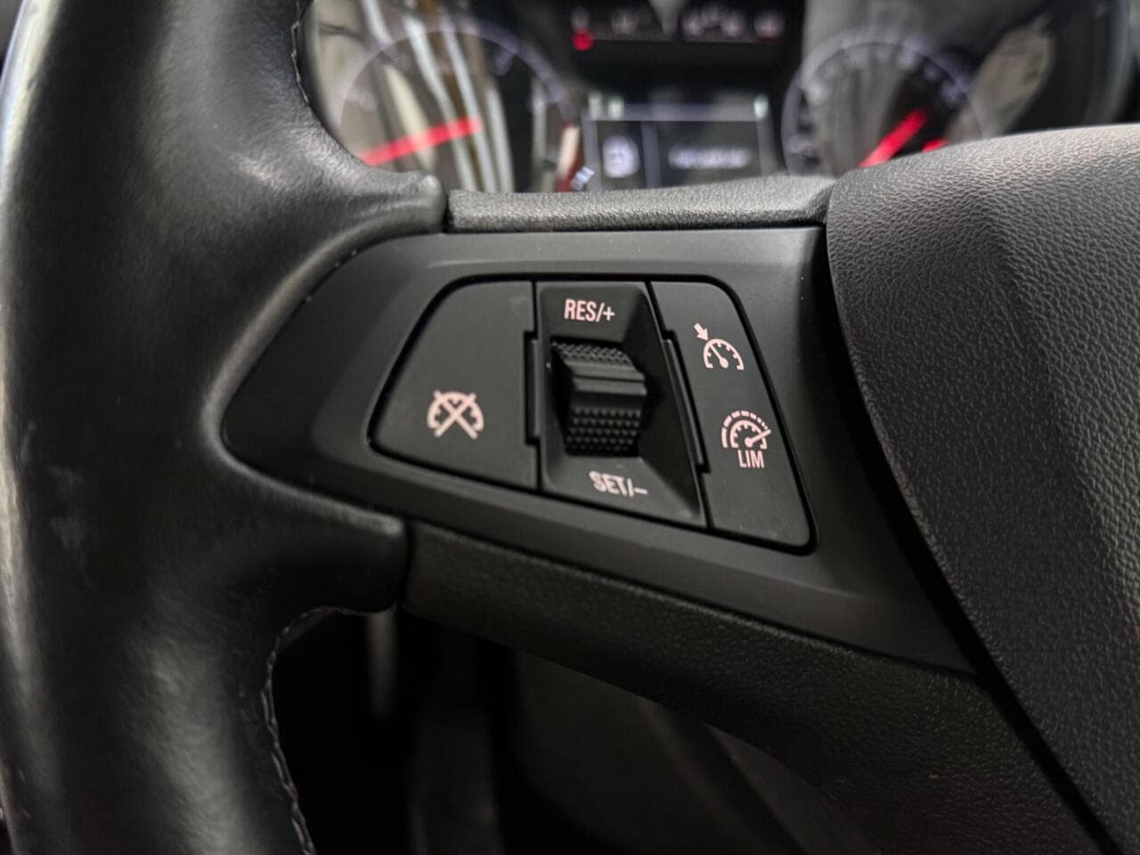 Vauxhall Corsa thumbnail Misc Controls