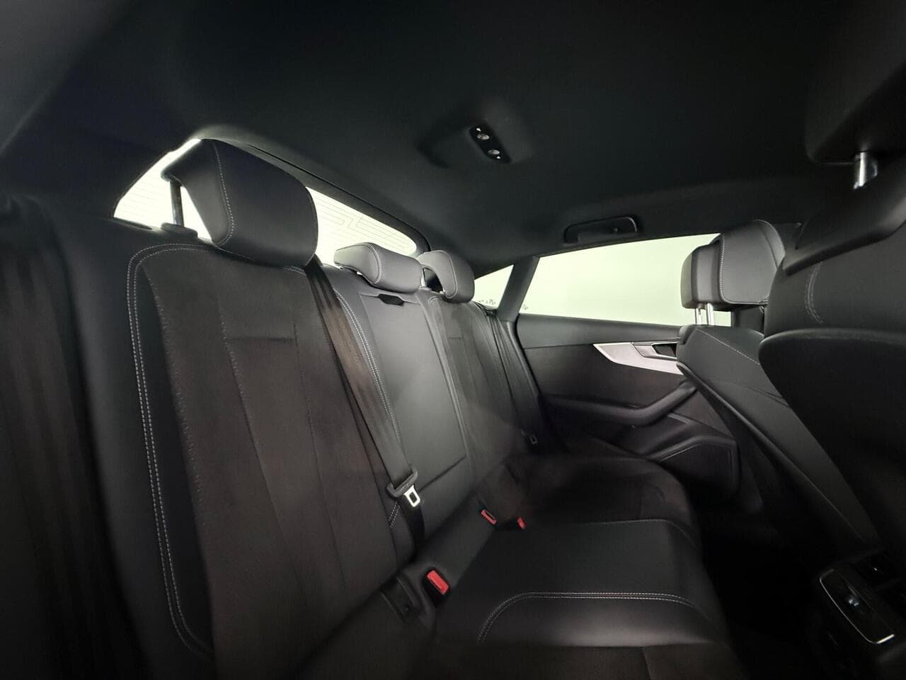 Audi A5 thumbnail Seats Rear