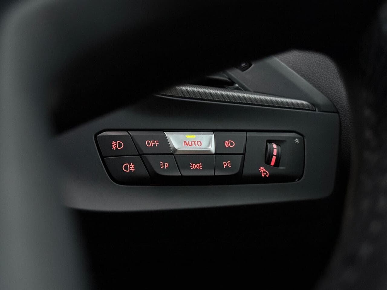 BMW 2 Series Gran Coupe thumbnail Misc Controls