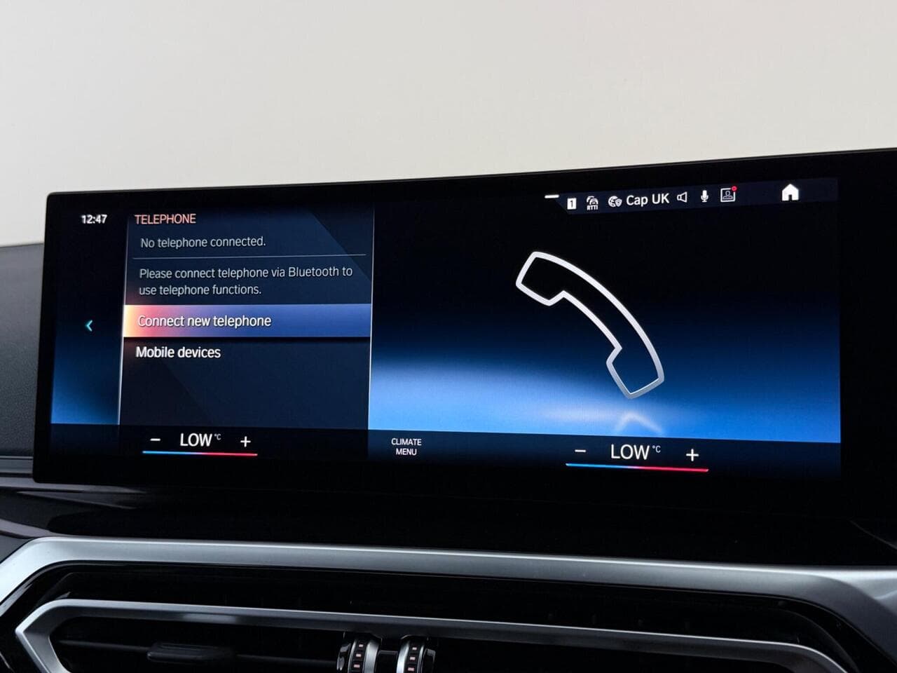 BMW 3 Series thumbnail Infotainment System
