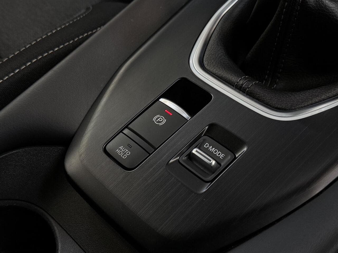 Nissan Qashqai thumbnail Misc Controls