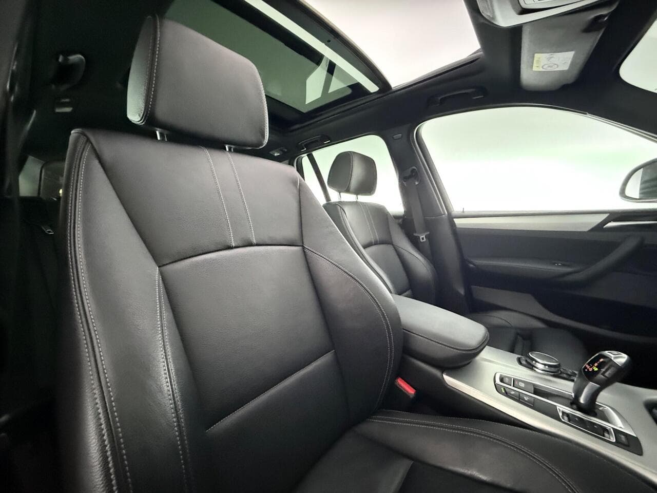 BMW X3 thumbnail Seat Driver