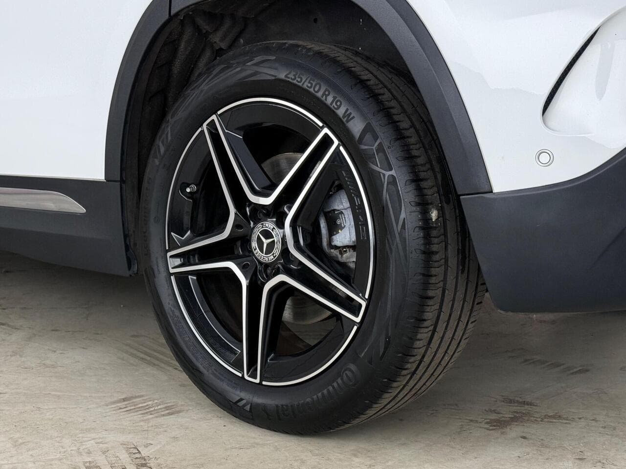Mercedes-Benz GLA thumbnail Wheel