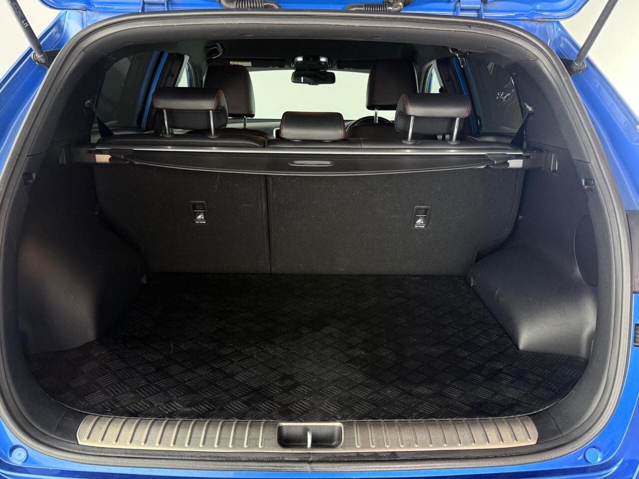 Kia Sportage thumbnail Boot