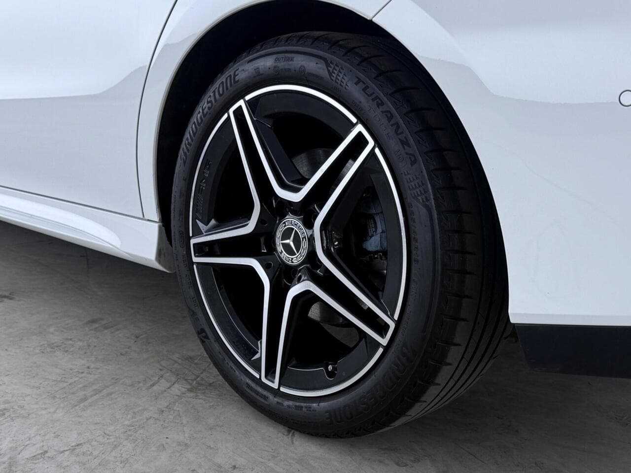 Mercedes-Benz CLA thumbnail Wheel